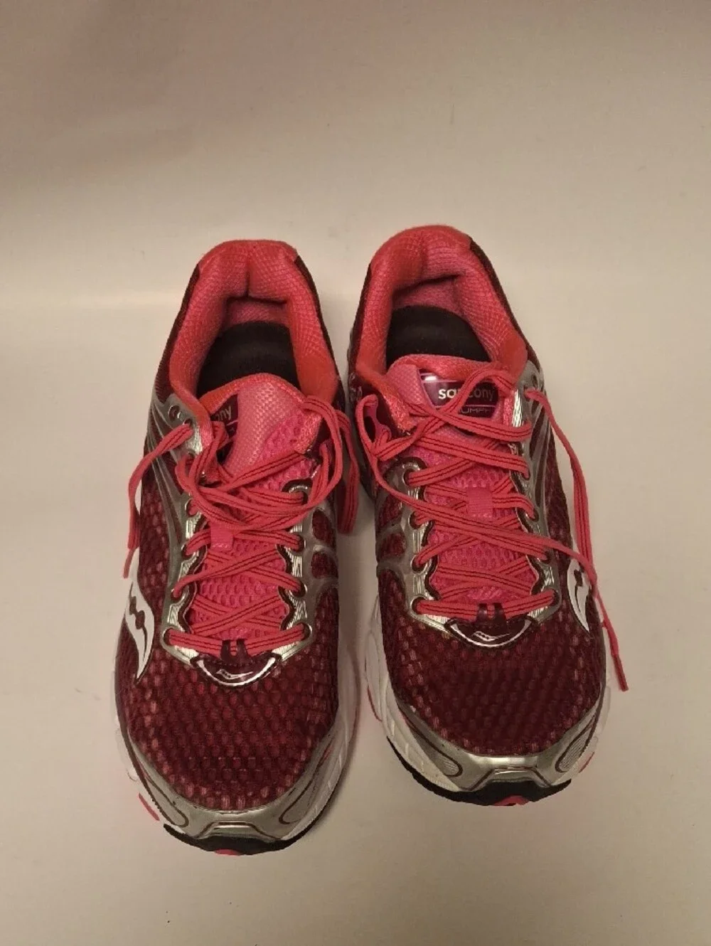 Saucony lightweight breathable